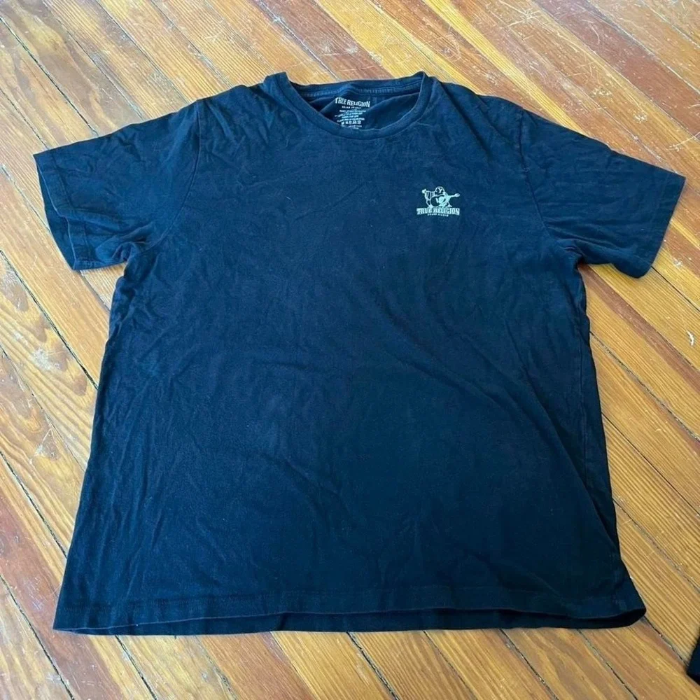 True Religion Mens Black Buddha Guitar Graphic T-Shirt XL 108563 Crewneck Tee